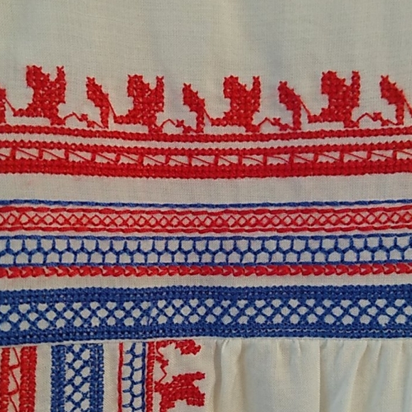 NWOT Fever Embroidered Blouse, Size L - Picture 8 of 10